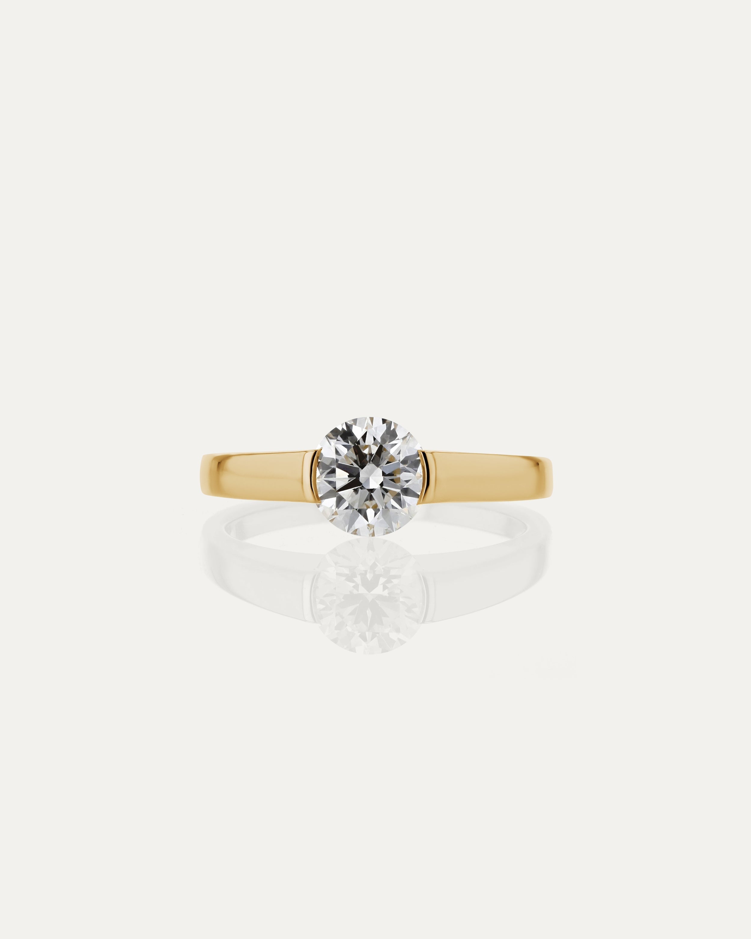 1.0 CT Round CVD Diamond Unique Style Engagement Ring