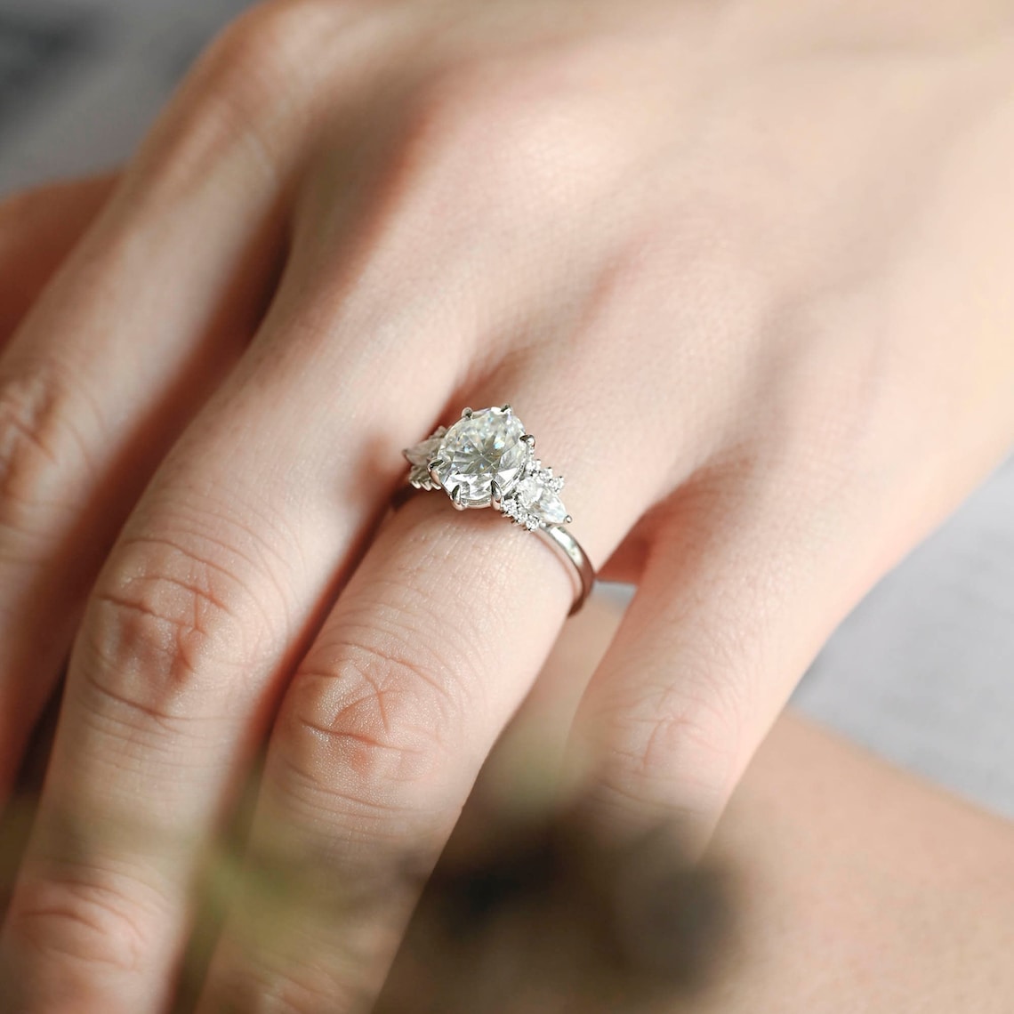 1.0 - 3.0 CT Oval F/VS1 CVD Diamond Cluster Setting Engagement Ring - Camila Brown