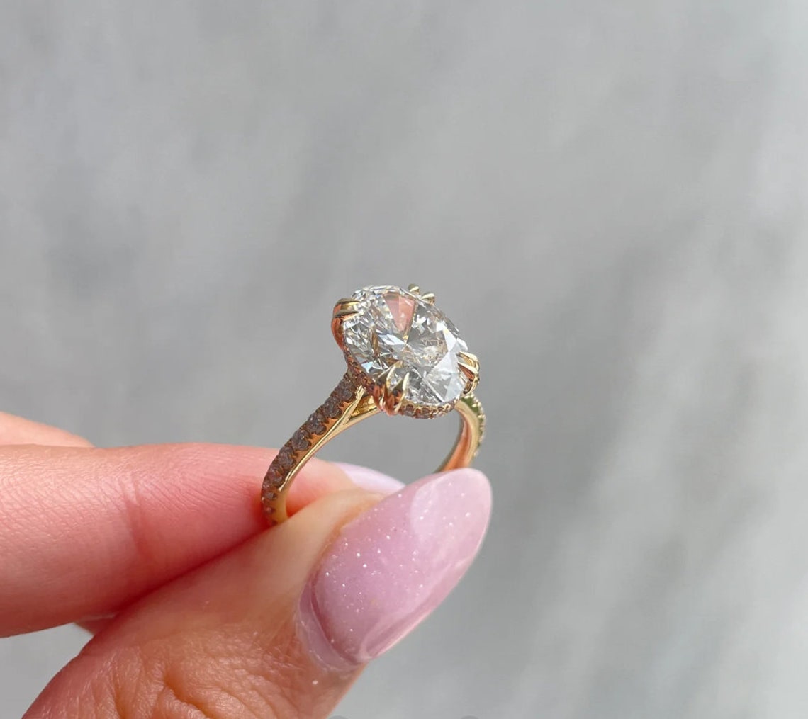 1.0 CT-3.0 CT Oval F/VVS2 CVD Diamond Pave Setting Engagement Ring - Camila Brown